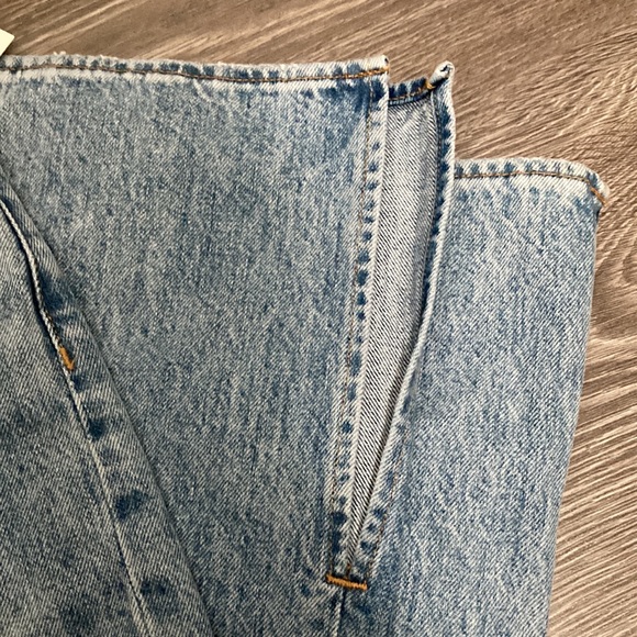 NWT Aritzia Denim Forum Joni Split - High Rise Loose Jeans 26 x 28 - Picture 10 of 10